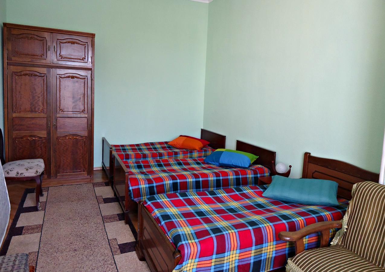 Albatros Bed & Breakfast Tbilisi Exterior photo