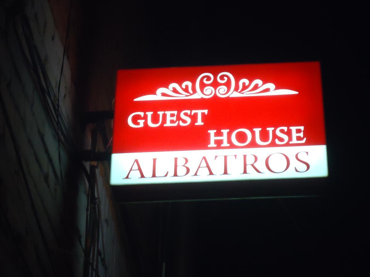 Albatros Bed & Breakfast Tbilisi Exterior photo
